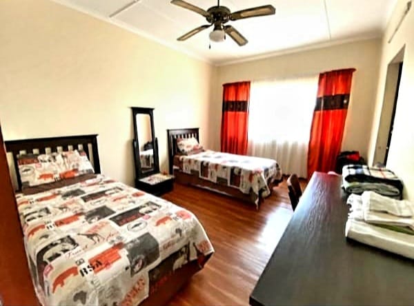3 Bedroom Property for Sale in Beacon Bay Eastern Cape